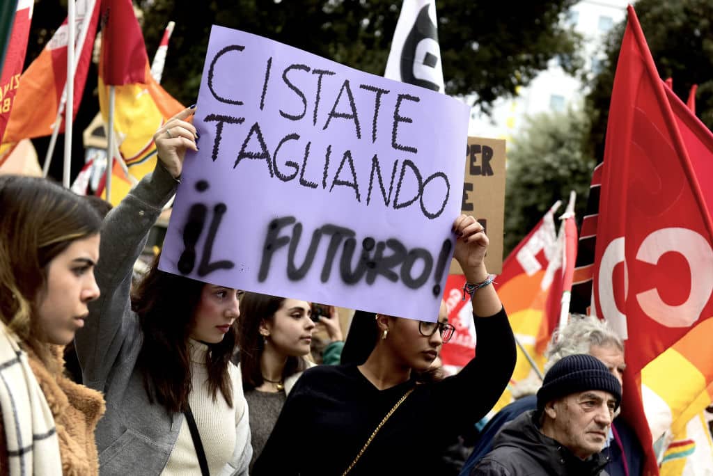 Manifestazione sindacale durante lo sciopero