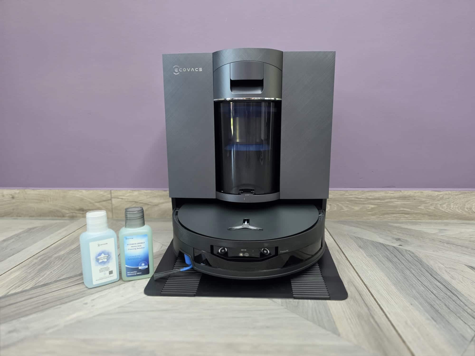 ECOVACS X12 OmniCyclone