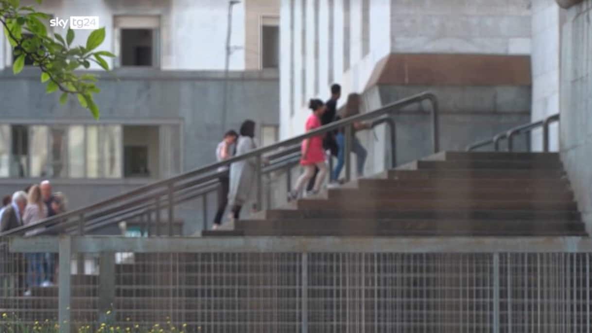 Aggressione studente a Milano, due condanne a 20 anni e a 10 mesi e 20 giorni