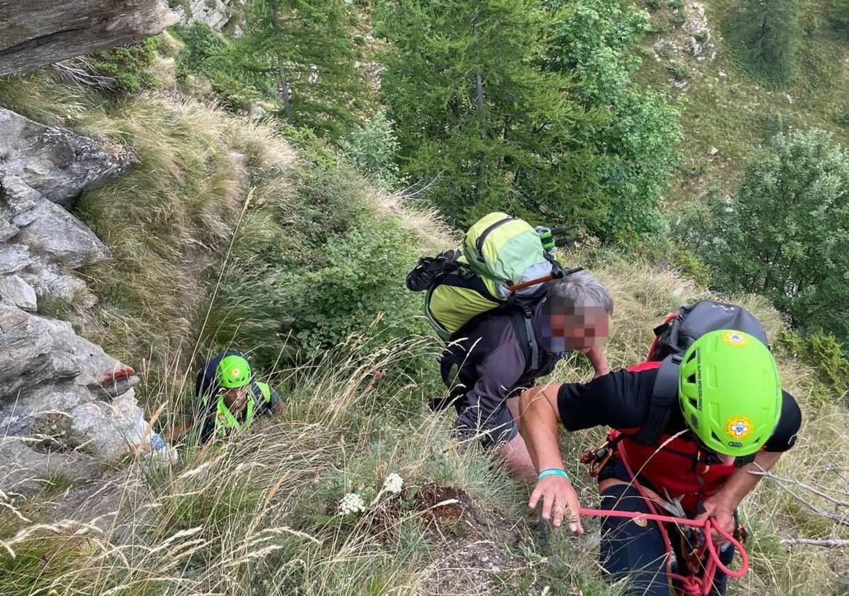 Morto escursionista in montagna nel Torinese: caduto per 100 metri ...