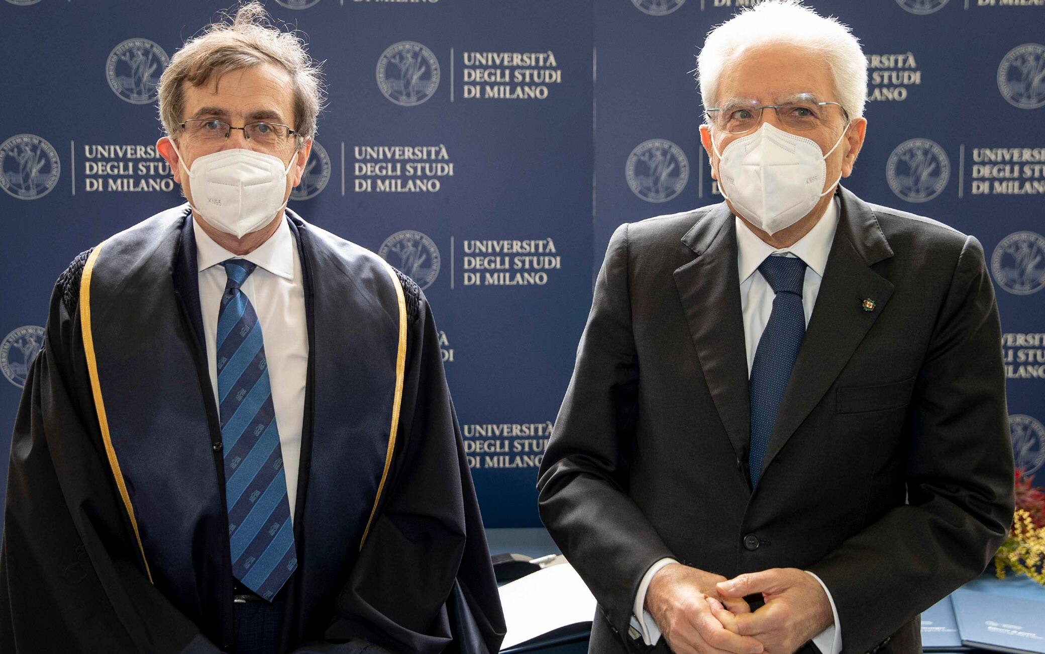 Il Presidente della Repubblica Sergio Mattarella alla cerimonia per l’anno accademico 2020- 2021 dell’Università degli Studi di Milano con il Prof. Elio Franzini, Rettore dell’Università degli Studi di Milano, Roma, 8 Giugno 2021. ANSA/US/QUIRINALE/PAOLO GIANDOTTI