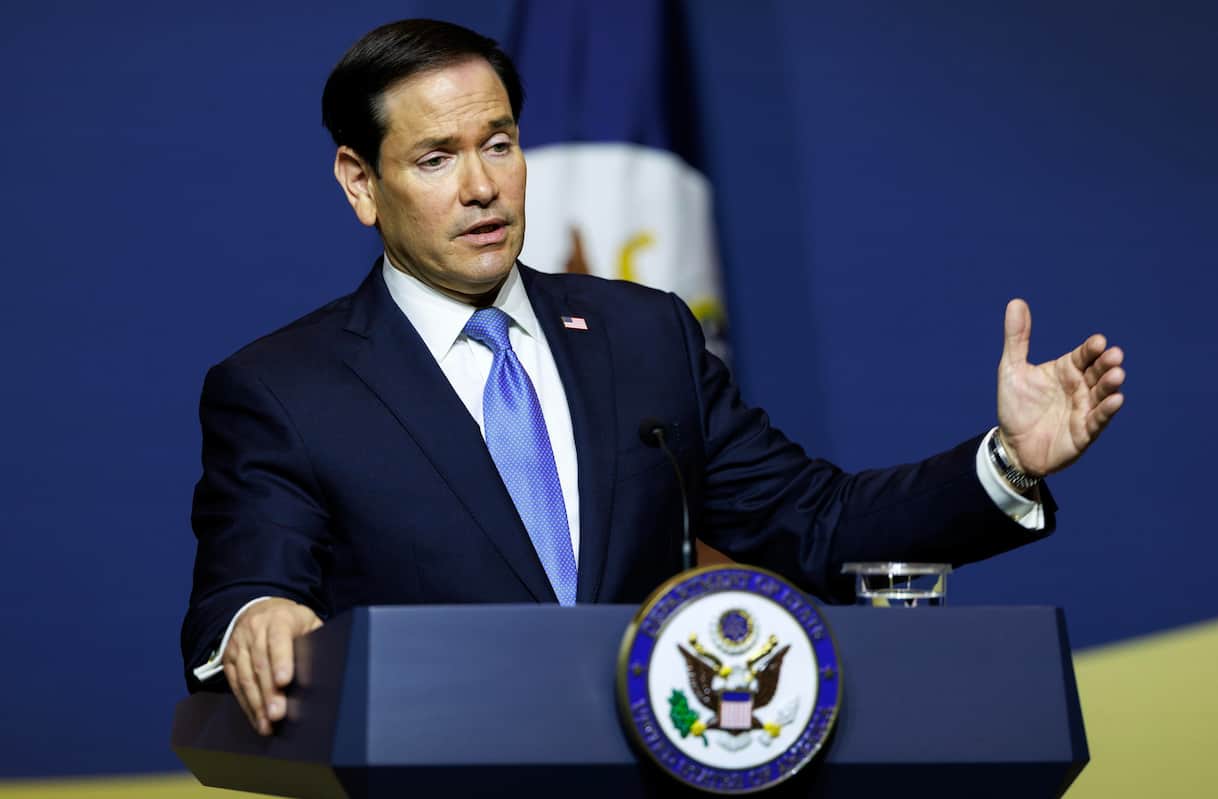 Iran, Rubio: Aperti a soluzione diplomatica. Khamenei: Se attaccati risposta senza limiti - Sky TG24
