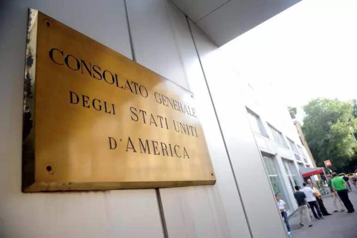 Milano, pm: caporalato nel cantiere del consolato Usa, disposto controllo giudiziario