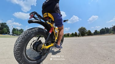Insta360 X6
