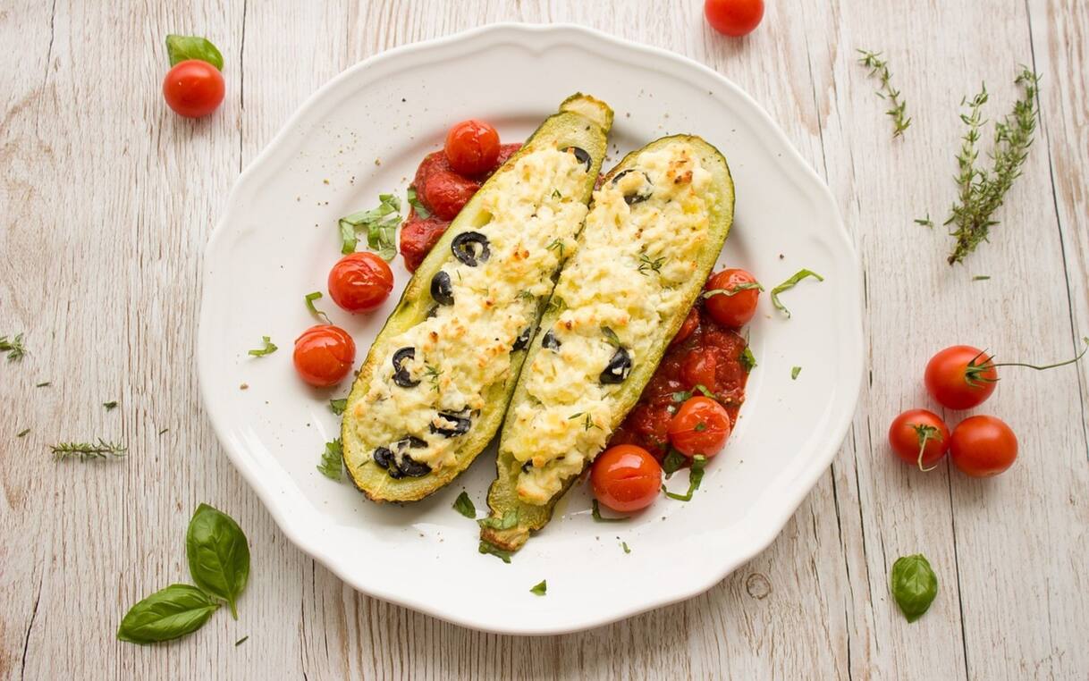 Ricette zucchine ripiene al forno facili e veloci