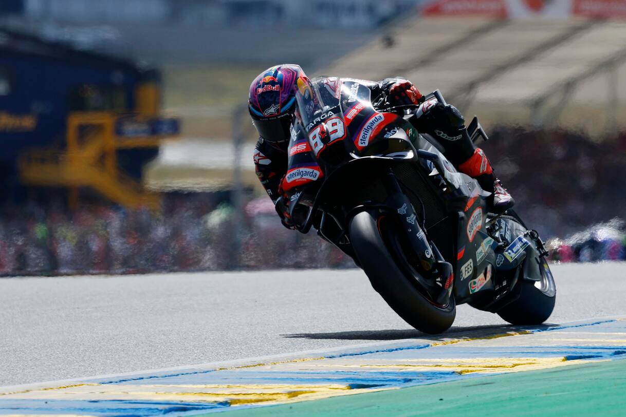 MotoGp Francia, Martin vince davanti a Bezzecchi e fa doppietta | Sky TG24