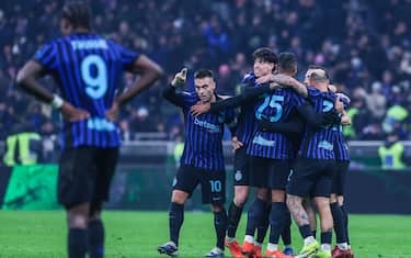 L'esultanza dei calciatori dell'Inter