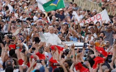 Pope Leo XIV during the Pentecost Vigil, St. Peter's Square, Vatican, 7 June 2025. ANSA/FABIO FRUSTACI
